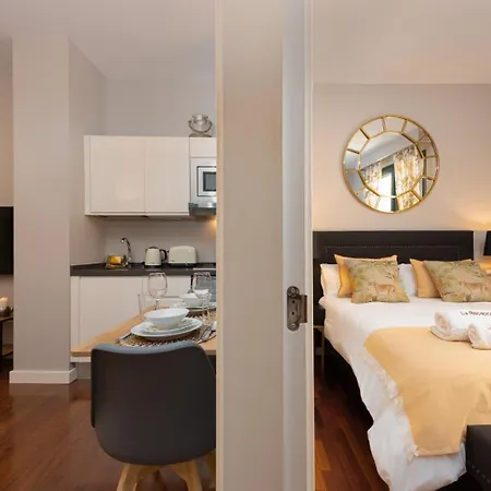 Cathedral - Plaza Del Obispo Apartment Malaga