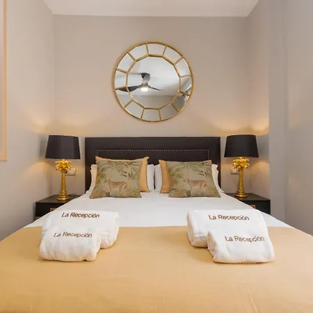 Apartment Cathedral - Plaza Del Obispo Malaga
